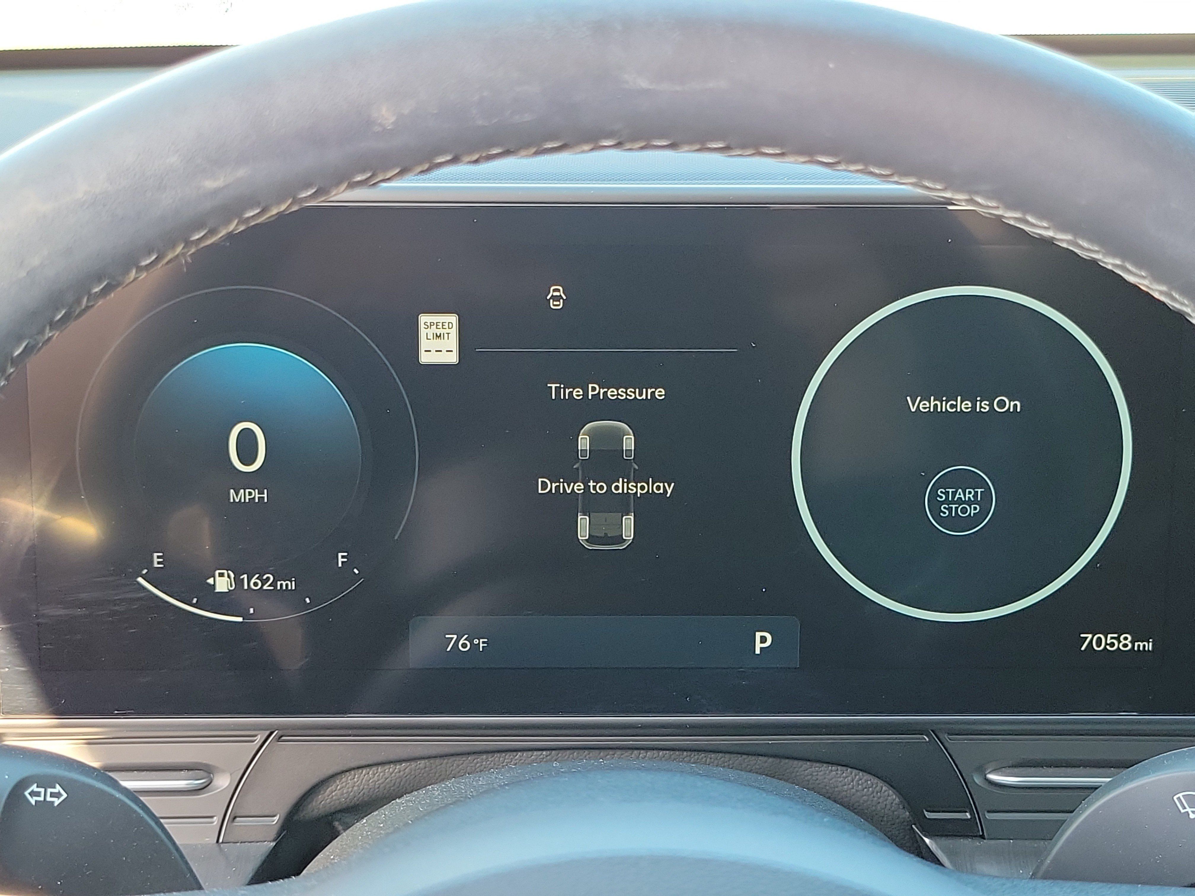 Certified 2025 Hyundai Kona SEL AWD/4WD image 12