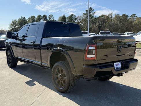 Used 2024 RAM 2500 Limited image 7