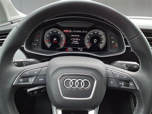 Used 2025 Audi Q7 2.0T Premium Plus w/ Premium Plus Package image 14