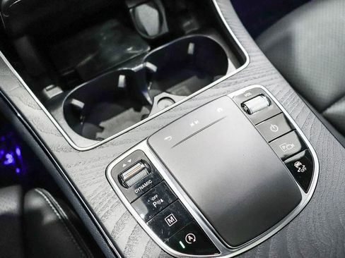 Used 2022 Mercedes-Benz GLC 300 image 23
