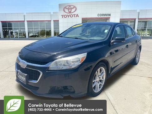 Used 2015 Chevrolet Malibu LT w/ Power Convenience Package FWD image 7