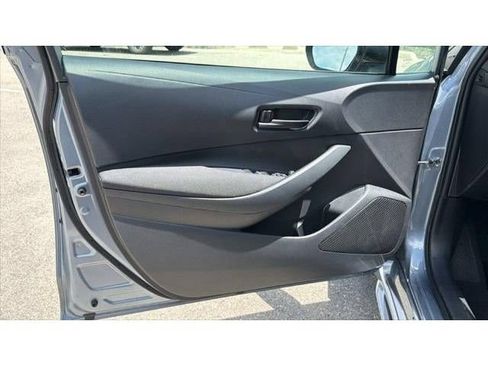 Used 2024 Toyota Corolla LE FWD image 13