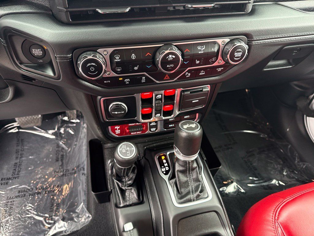 Used 2024 Jeep Wrangler Unlimited Rubicon 392 AWD/4WD image 14