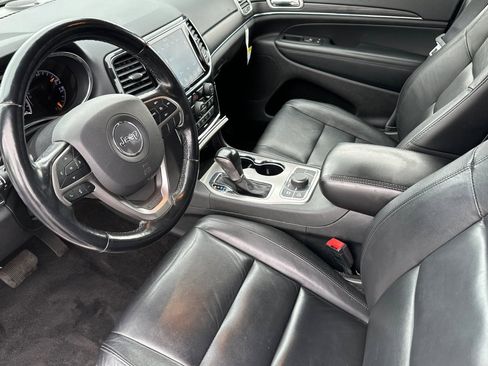 Used 2022 Jeep Grand Cherokee Limited w/ Trailer Tow Group IV image 10