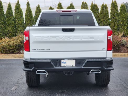 New 2026 Chevrolet Silverado 1500 LT Trail Boss w/ Convenience Package II image 8