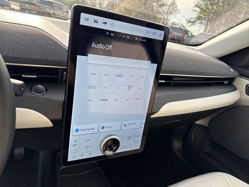 Used 2025 Ford Mustang Mach-E Premium image 28