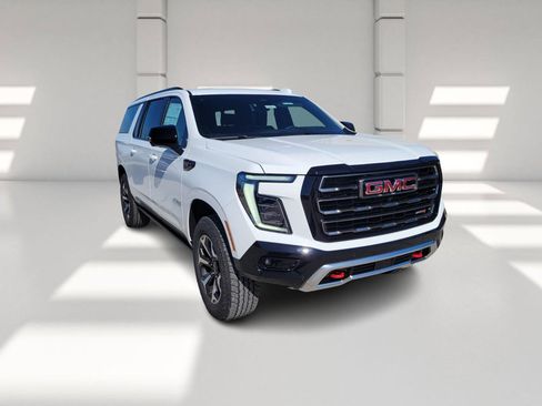 New 2026 GMC Yukon XL AT4 Ultimate image 3