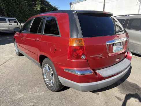 Used 2006 Chrysler Pacifica Touring FWD image 3