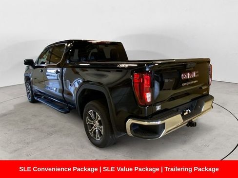 New 2026 GMC Sierra 1500 SLE image 3