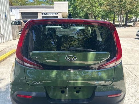 Used 2020 Kia Soul EX FWD image 4