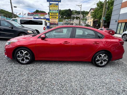 Used 2021 Kia Forte LXS FWD image 8