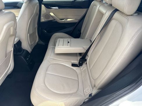 Used 2018 BMW X1 xDrive28i AWD/4WD image 16