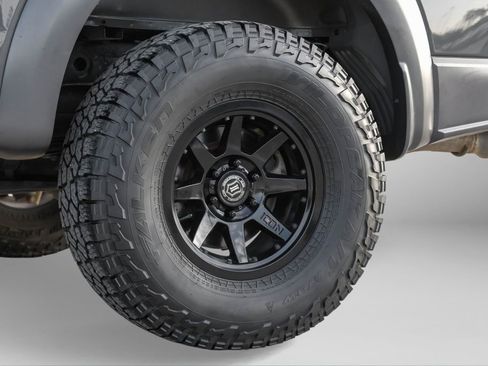 Used 2020 Ford F150 Raptor w/ Equipment Group 802A Luxury image 70