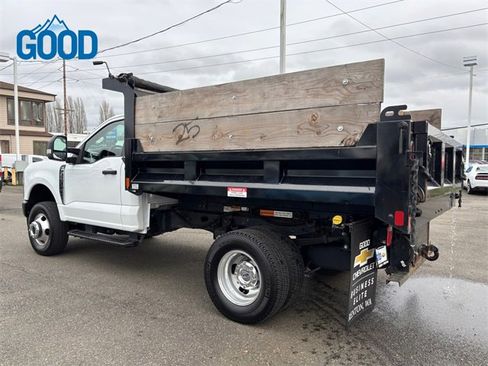 Used 2024 Ford F350 XL w/ Snow Plow Prep Package image 12