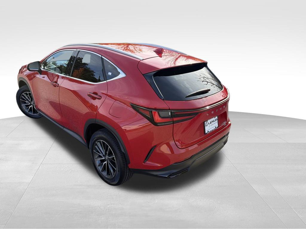 Used 2025 Lexus NX 350 AWD w/ Accessory Package (2T) image 4