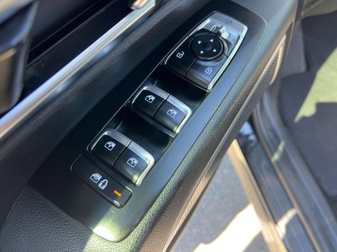 Used 2022 Kia Telluride EX w/ EX Premium Package AWD/4WD image 24