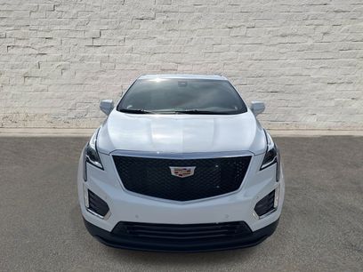 New 2025 Cadillac XT5 Sportv