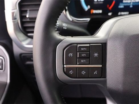 Certified 2022 Ford F150 Lariat w/ Max Trailer Tow Package image 12