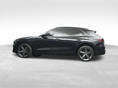 Used 2025 Genesis GV70 3.5T Sport w/ Sport Prestige Package AWD/4WD image 12