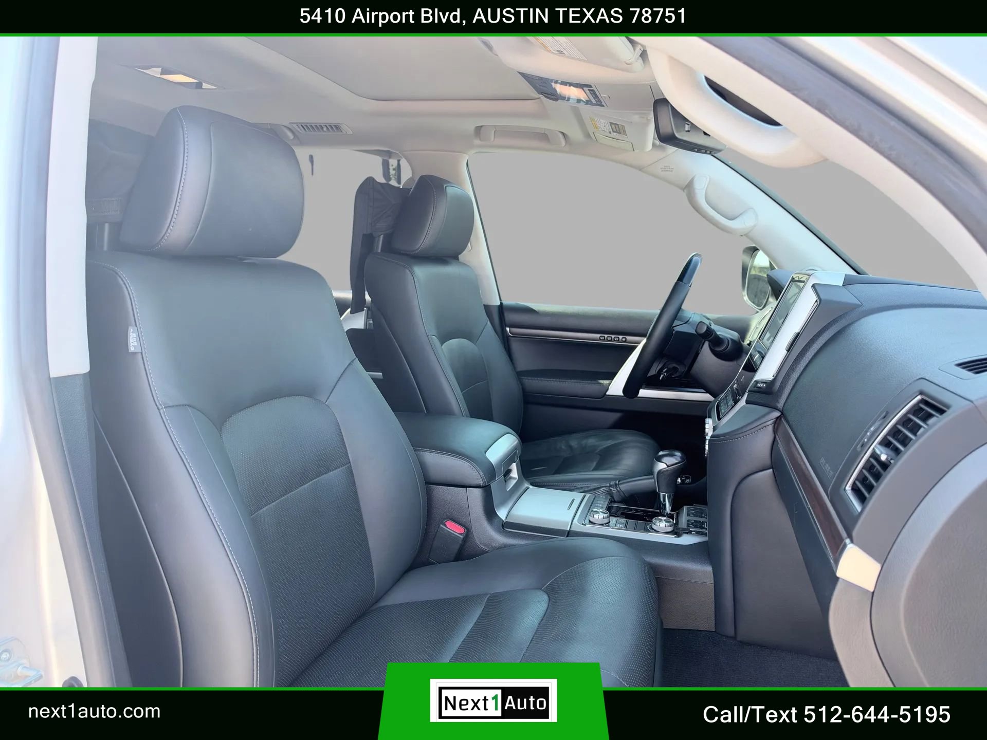 Used 2017 Toyota Land Cruiser AWD/4WD image 29