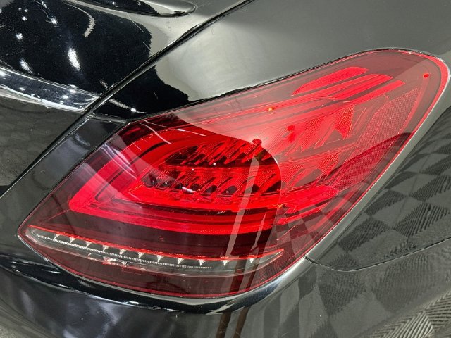 Used 2019 Mercedes-Benz C 300 Sedan image 30