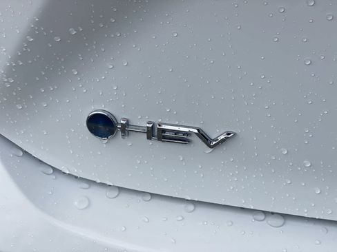 New 2026 Toyota Camry SE image 18