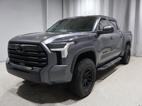 Used 2024 Toyota Tundra SR5 image 6