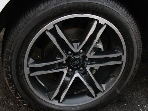 Used 2021 Ford Expedition Limited image 38