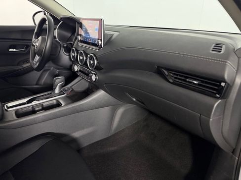 Used 2025 Nissan Sentra SV FWD image 30