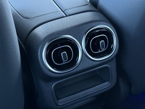 New 2026 Mercedes-Benz GLC 300 image 25