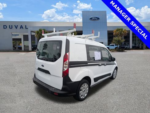 Used 2022 Ford Transit Connect XL image 4