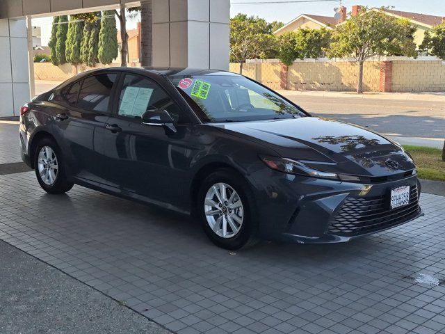 Used 2025 Toyota Camry LE w/ Convenience Package FWD image 3