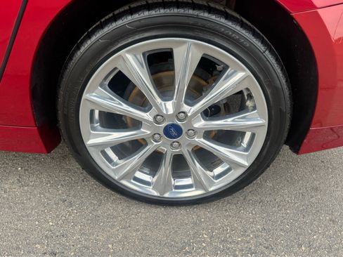 Used 2018 Ford Fusion Platinum image 9