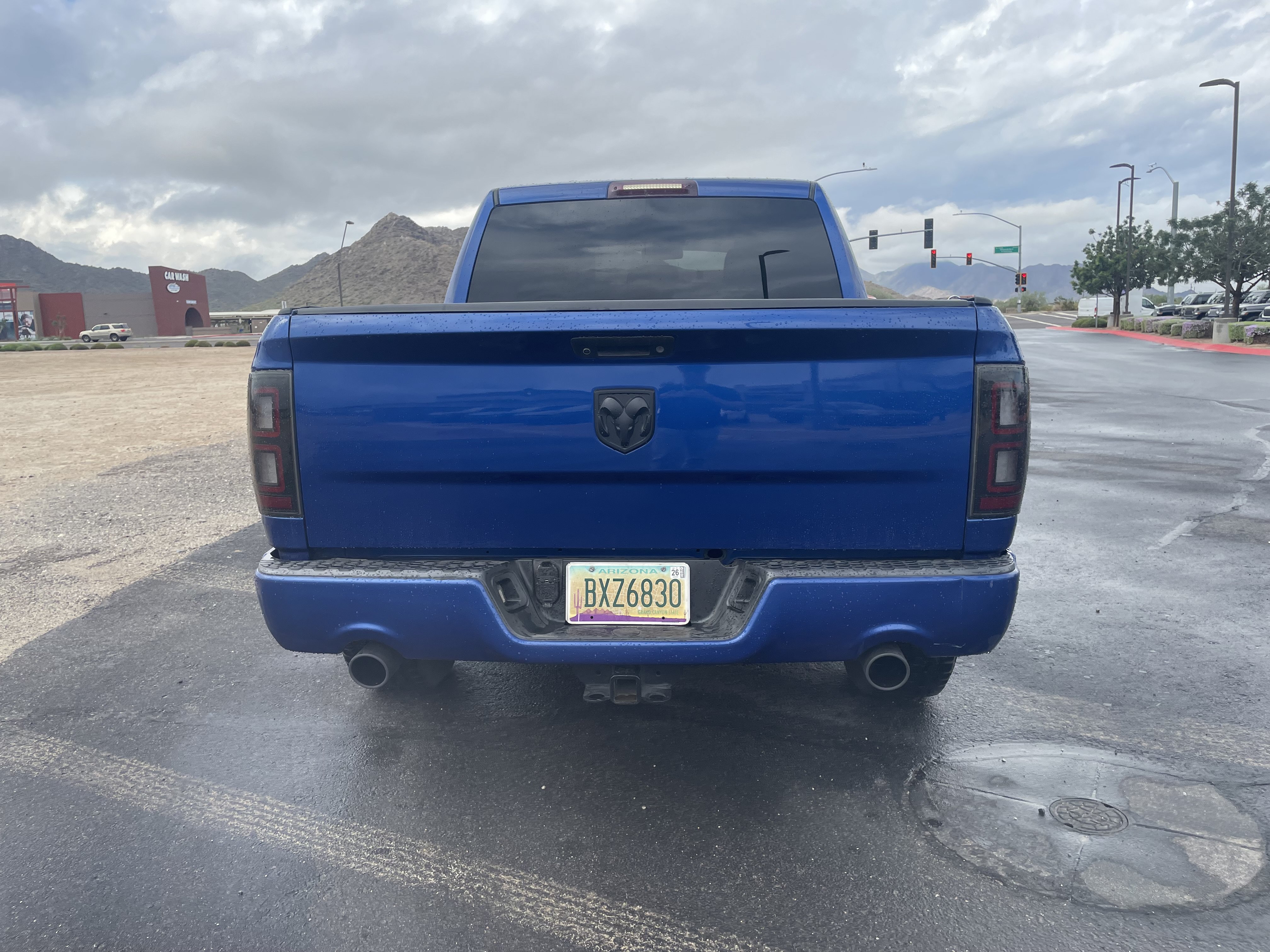 Used 2016 RAM 1500 Express RWD image 4