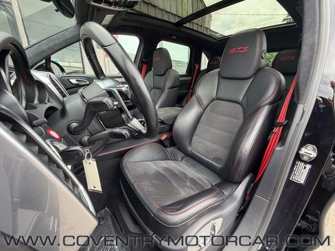 Used 2016 Porsche Cayenne GTS AWD/4WD image 38