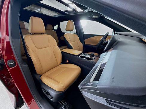 Used 2025 Lexus RX 350 Premium Plus w/ Convenience Package image 27