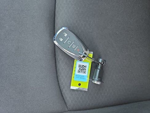 Used 2023 Chevrolet Malibu LT FWD image 35