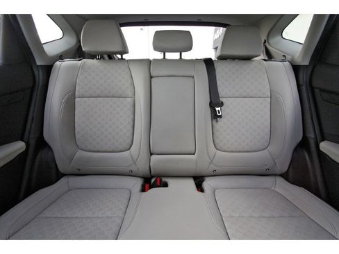 Certified 2022 Kia Seltos SX w/ Sunroof Package AWD/4WD image 14