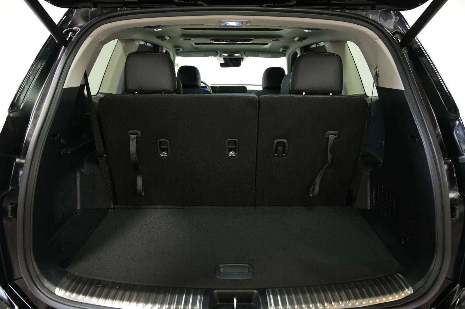 Used 2025 Kia Telluride SX AWD/4WD image 16
