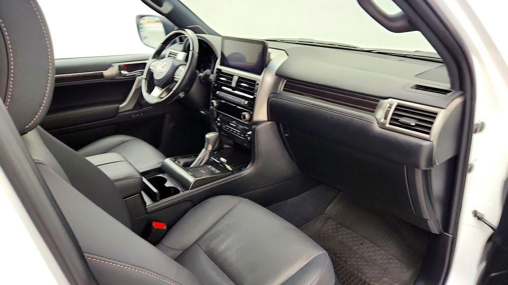 Used 2023 Lexus GX 460 Premium w/ Premium Package AWD/4WD image 26