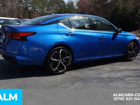 Used 2025 Nissan Altima 2.5 SR FWD image 6