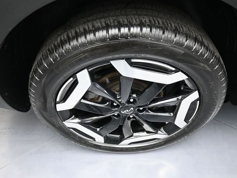 Used 2024 Kia Telluride S image 12