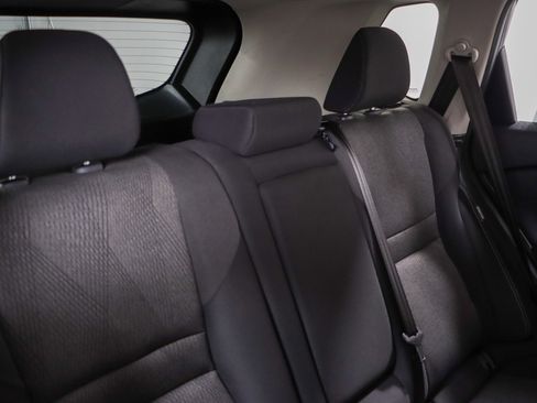 Used 2024 Nissan Rogue SV FWD image 27