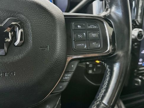 Used 2022 RAM 2500 Limited AWD/4WD image 26