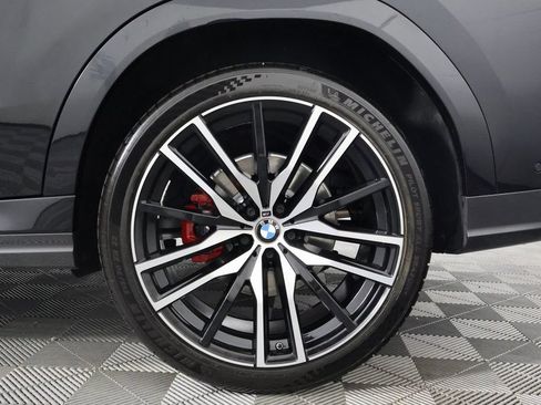 Used 2022 BMW X6 xDrive40i w/ M Sport Package AWD/4WD image 16