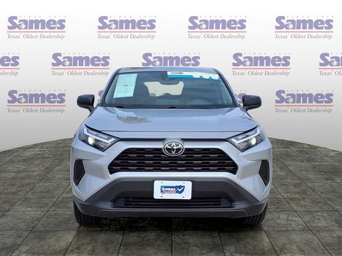 Used 2023 Toyota RAV4 LE FWD image 2