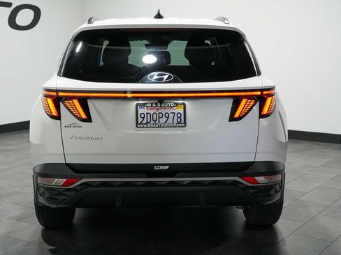 Used 2023 Hyundai Tucson SEL FWD image 3