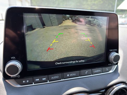 New 2025 Nissan Sentra SV w/ Lighting Package image 24