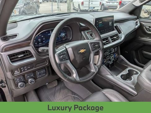 Used 2024 Chevrolet Tahoe LT w/ LT Signature Package AWD/4WD image 34