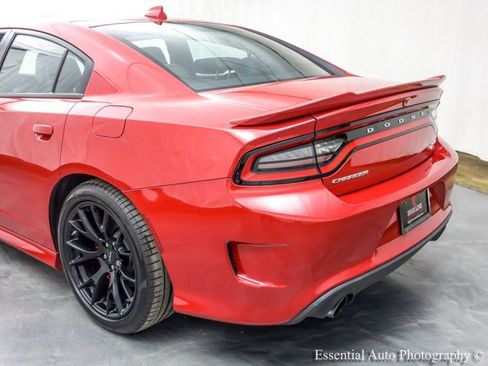 Used 2016 Dodge Charger SRT Hellcat RWD image 9
